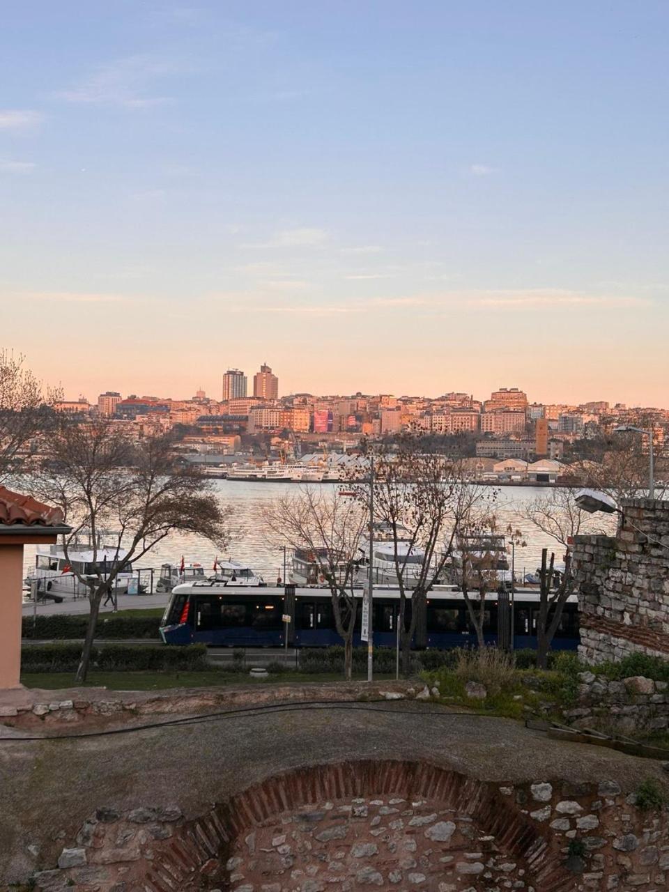 Gen Plus Istanbul Eksteriør bilde